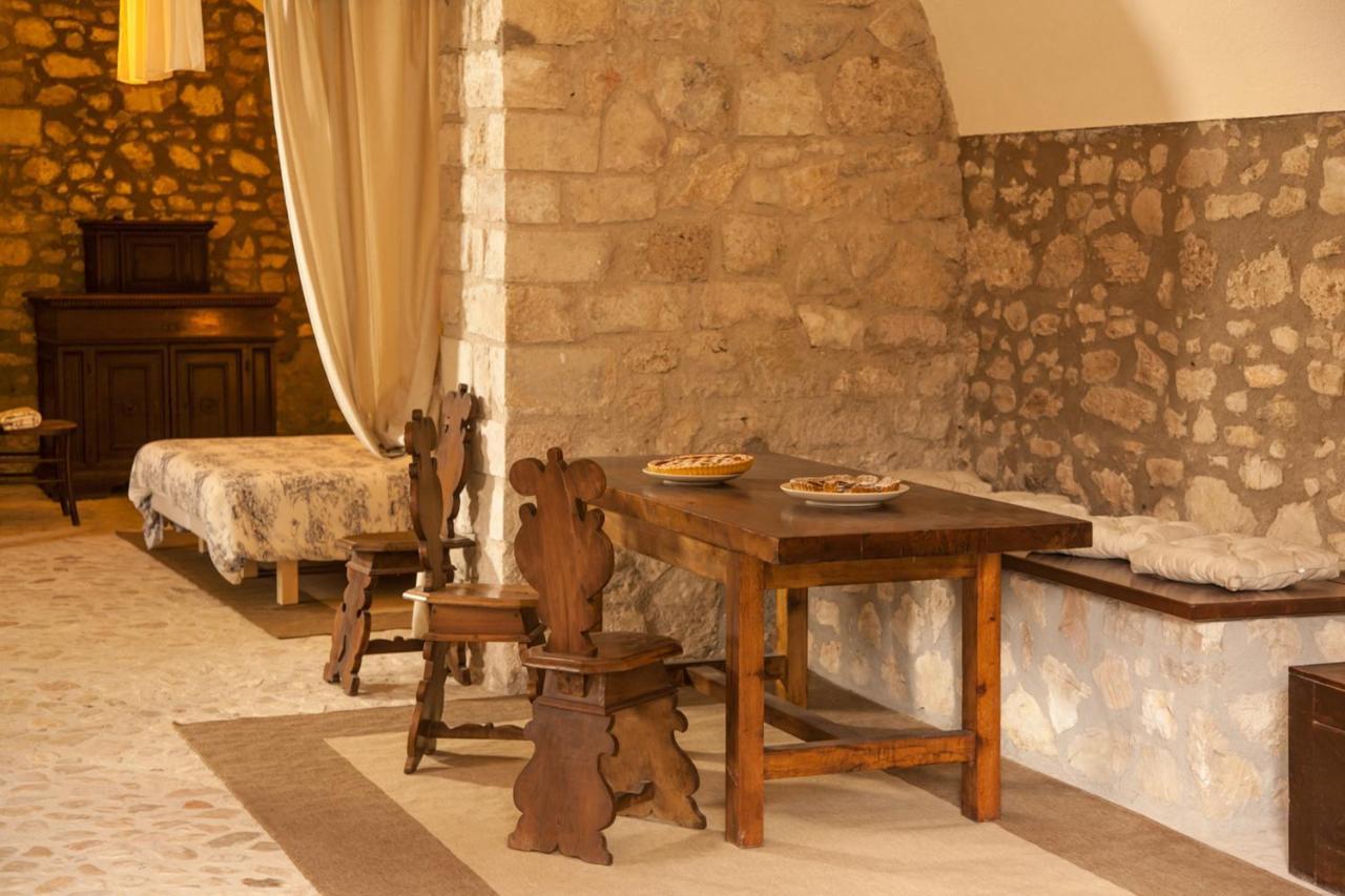 Agriturismo La Commenda-Adults Only Cascia Pokoj fotografie