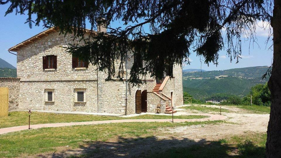 Agriturismo La Commenda-Adults Only Cascia Exteriér fotografie