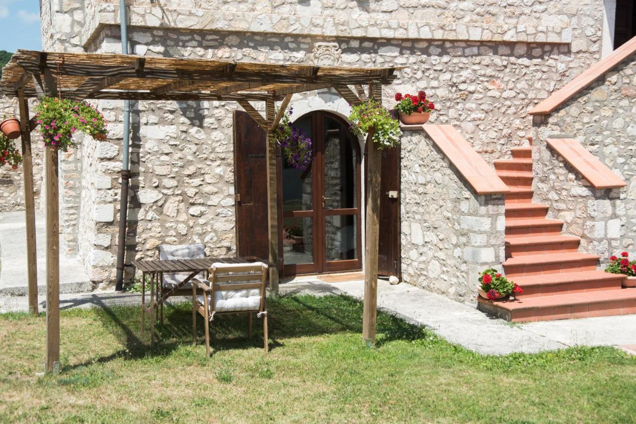 Agriturismo La Commenda-Adults Only Cascia Exteriér fotografie