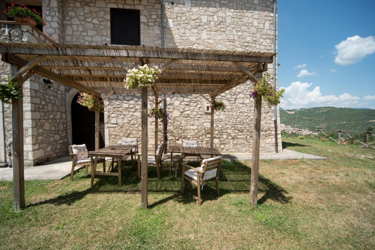 Agriturismo La Commenda-Adults Only Cascia Exteriér fotografie